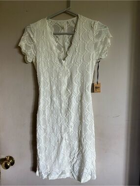 “Nightcap” Elegant White Lace V-Neck Dress